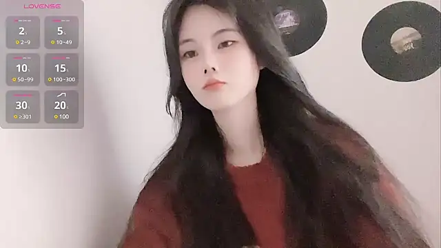 Snapshot of Qedgjwyz1 chatting on 02.01.25 Qedgjwyz1 online show from 02.01.25