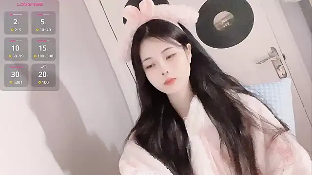 Snapshot of Qedgjwyz1 chatting on 02.09.25 Qedgjwyz1 online show from 02.09.25