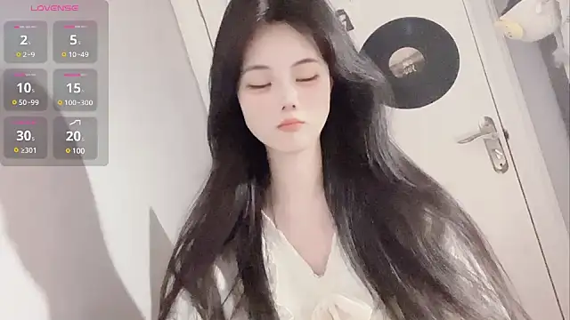 Snapshot of Qedgjwyz1 chatting on 02.22.25 Qedgjwyz1 online show from 02.22.25