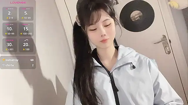 Snapshot of Qedgjwyz1 chatting on 02.28.25 Qedgjwyz1 online show from 02.28.25