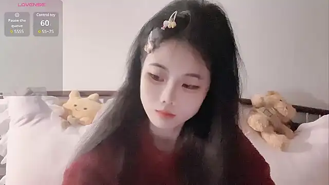 Snapshot of Qedgjwyz1 chatting on 03.10.25 Qedgjwyz1 online show from 03.10.25