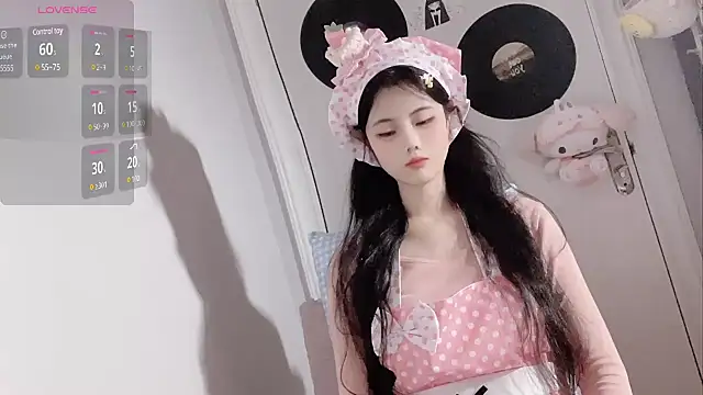 Snapshot of Qedgjwyz1 chatting on 03.23.25 Qedgjwyz1 online show from 03.23.25