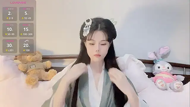 Snapshot of Qedgjwyz1 chatting on 09.14.25 Qedgjwyz1 online show from 09.14.25