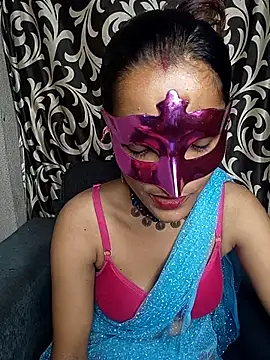 Snapshot of REVA_DARLING chatting on 05.22.26 REVA DARLING online show from 05.22.26