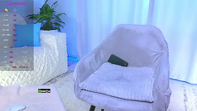 Snapshot of lisa_art chatting on 02.27.25 lisa art online show from 02.27.25