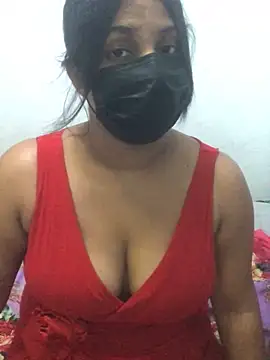 NOORA-GIRL online show from 03.07.25