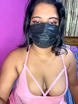 NOORA-GIRL online show from 10.18.25