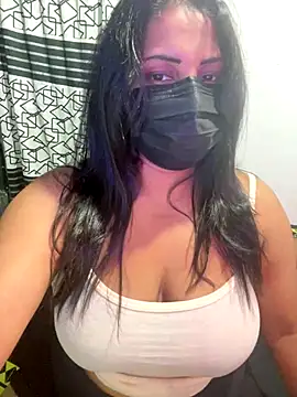 NOORA-GIRL online show from 11.26.25