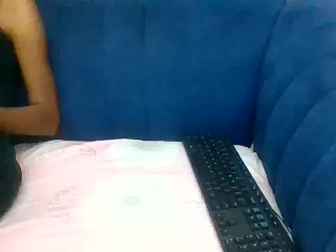 Destiny Desire online show from 03.18.25