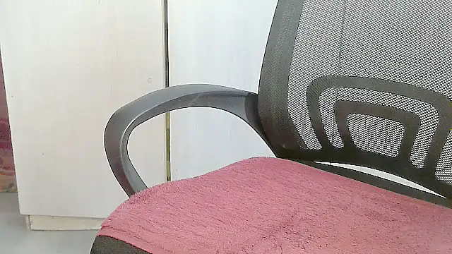 Destiny Desire online show from 02.19.26