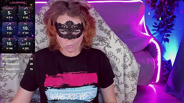 Snapshot of Sexy-Housewife chatting on 01.14.25 Sexy-Housewife online show from 01.14.25