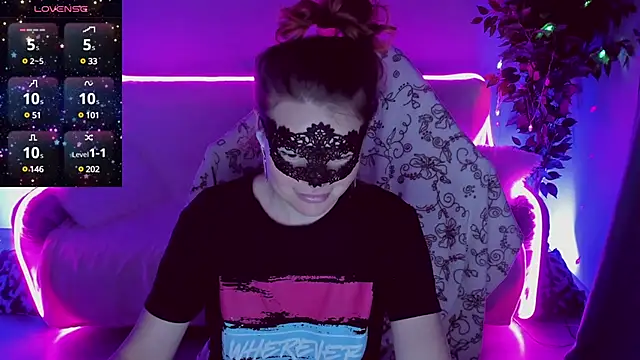 Snapshot of Sexy-Housewife chatting on 01.20.25 Sexy-Housewife online show from 01.20.25