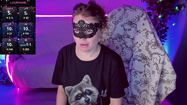 Snapshot of Sexy-Housewife chatting on 01.23.25 Sexy-Housewife online show from 01.23.25