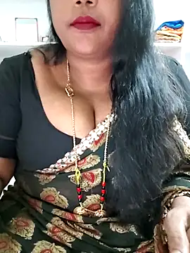Snapshot of Swapna_143 chatting on 12.18.25 Swapna 143 online show from 12.18.25