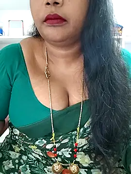 Snapshot of Swapna_143 chatting on 01.06.26 Swapna 143 online show from 01.06.26