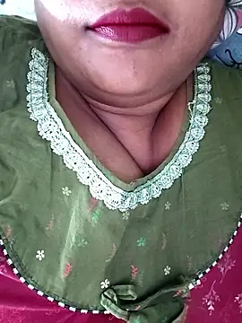 Snapshot of Swapna_143 chatting on 02.13.26 Swapna 143 online show from 02.13.26