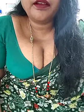 Snapshot of Swapna_143 chatting on 03.12.26 Swapna 143 online show from 03.12.26