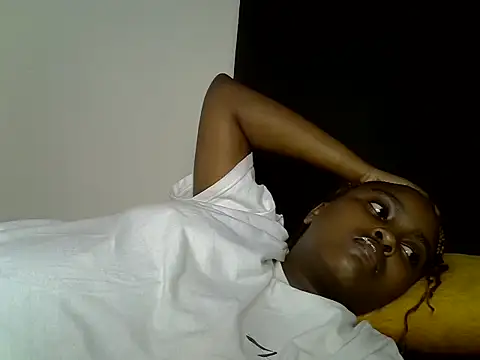 Snapshot of _nightnurse chatting on 12.02.24 nightnurse online show from 12.02.24