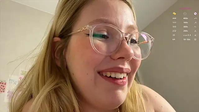 HoneyAudrey online show from 01.13.25