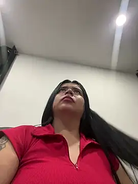 Devilsweet17 online show from 02.28.25