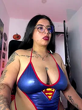 Devilsweet17 online show from 10.15.25