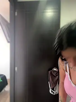 Devilsweet17 online show from 03.05.26