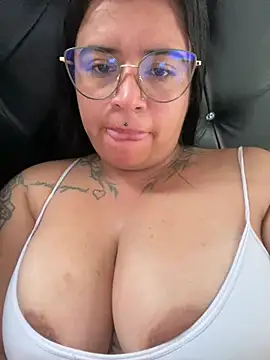 Devilsweet17 online show from 03.08.26