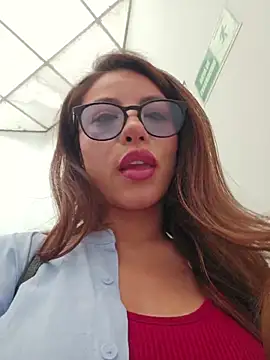 Karen San Miguel online show from 06.22.26