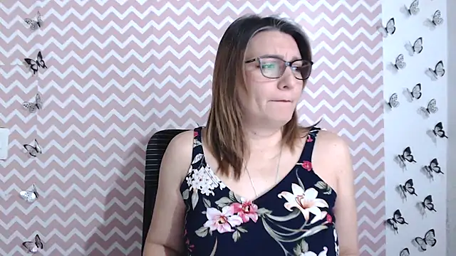 Snapshot of Amie_Adams82_ chatting on 01.28.25 Amie Adams82 online show from 01.28.25