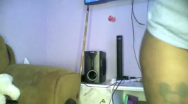 Snapshot of Nish_Darling_ chatting on 03.07.25 Nish Darling online show from 03.07.25