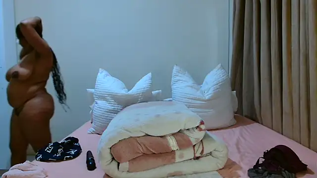 Snapshot of ALEXABOUJEE95 chatting on 02.09.26 ALEXABOUJEE95 online show from 02.09.26