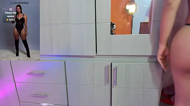 Anahi Cruz7 online show from 09.15.25