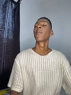 maiki18  online show from 04.01.26