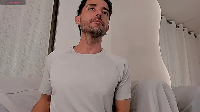 Snapshot of Adam_MillanFF chatting on 03.14.25 Adam MillanFF online show from 03.14.25