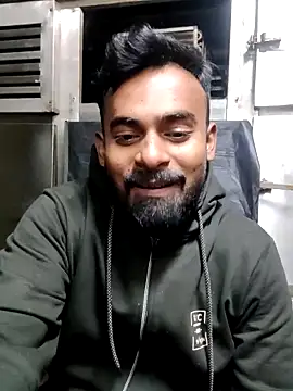 Snapshot of rayhan085 chatting on 12.17.24 rayhan085 online show from 12.17.24