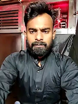 Snapshot of rayhan085 chatting on 12.31.24 rayhan085 online show from 12.31.24