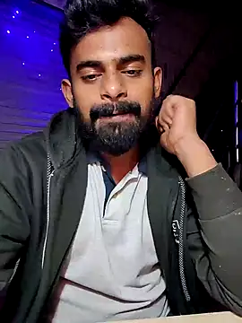 Snapshot of rayhan085 chatting on 01.08.25 rayhan085 online show from 01.08.25