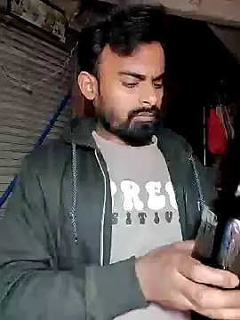 Snapshot of rayhan085 chatting on 02.06.25 rayhan085 online show from 02.06.25