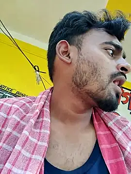 Snapshot of rayhan085 chatting on 03.17.25 rayhan085 online show from 03.17.25