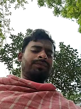 Snapshot of rayhan085 chatting on 03.17.25 rayhan085 online show from 03.17.25