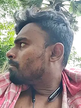 Snapshot of rayhan085 chatting on 03.22.25 rayhan085 online show from 03.22.25