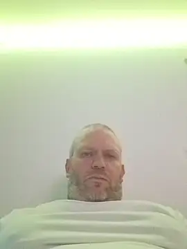 ShyBoy1982 online show from 05.02.26