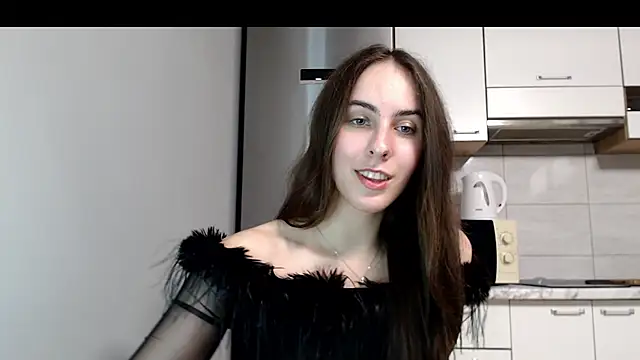 Snapshot of SierraSky_ chatting on 05.09.26 SierraSky online show from 05.09.26