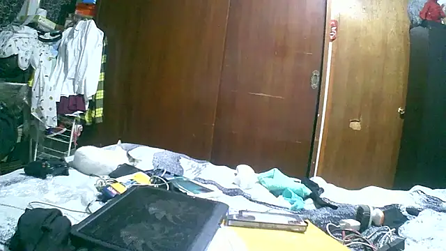 Snapshot of jperezofficial1 chatting on 09.28.25 jperezofficial1 online show from 09.28.25