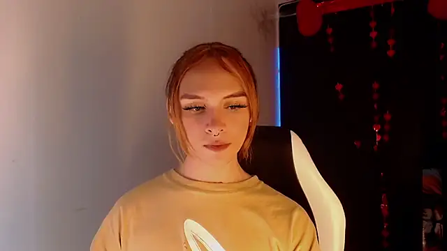 AdharaaMoon online show from 02.15.25