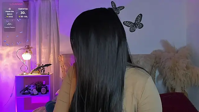 Sarahballiston  online show from 01.15.26