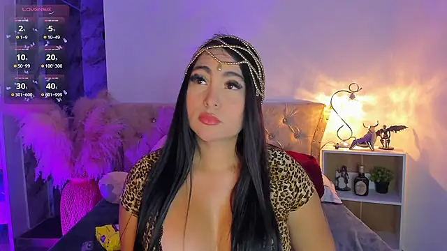 Sarahballiston  online show from 03.06.26