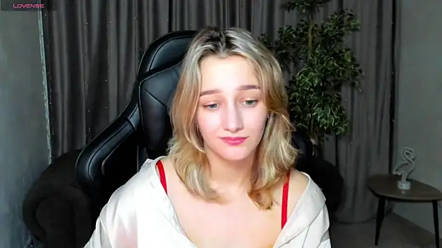 Sinty Noria online show from 01.20.25