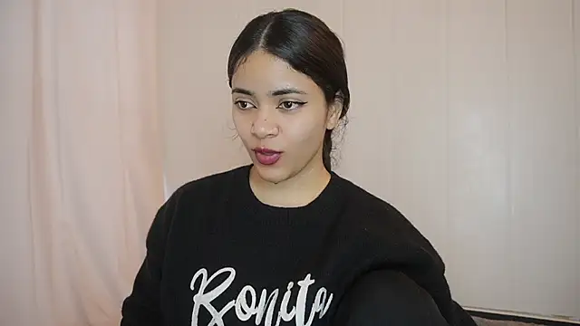 Feetgirl01 online show from 02.27.25