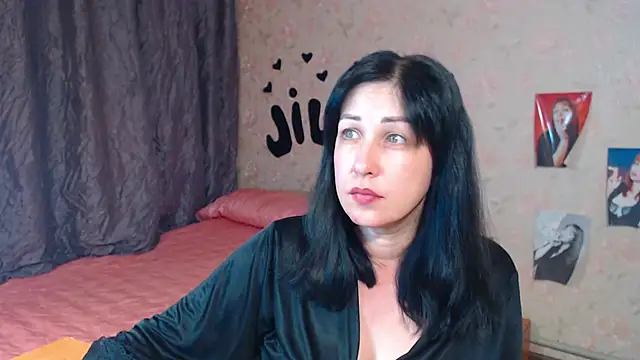 JillStevens online show from 10.10.25